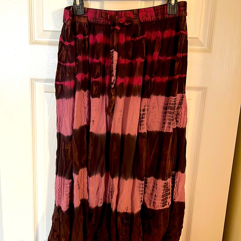 Earthbound Trading Co handkerchief hem maxi skirt